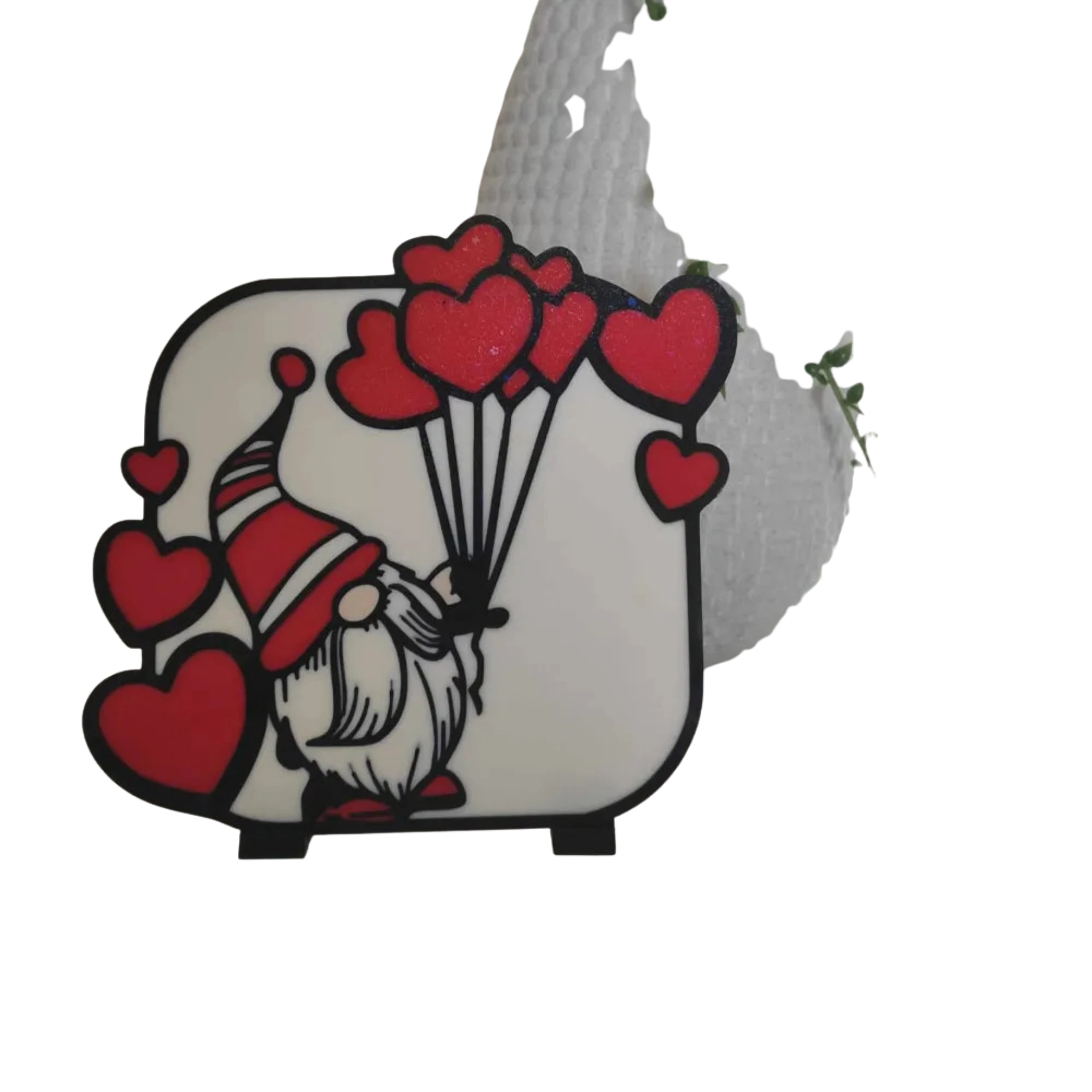 Hearts balloons gnome