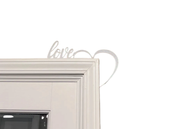 Love & Heart Door Corner