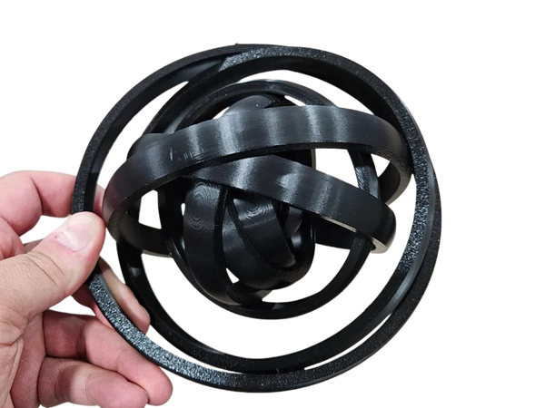 The 7x more amazing 11 ring fidget spinner