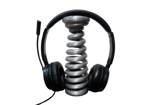 Spiral headphone stand