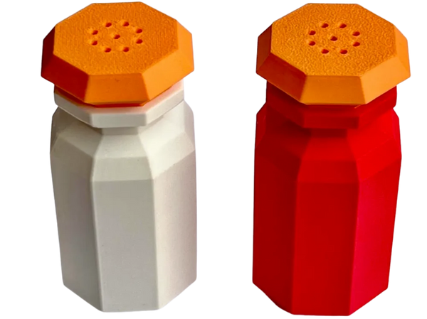 Octagone salt shaker