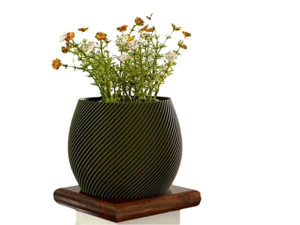 Twisted vase