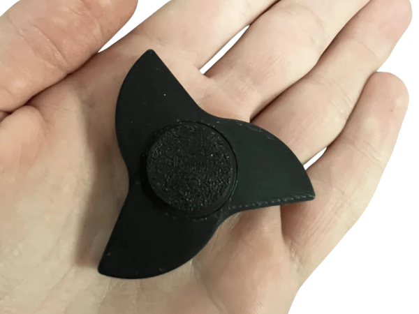 Fidget spinner toy triblade