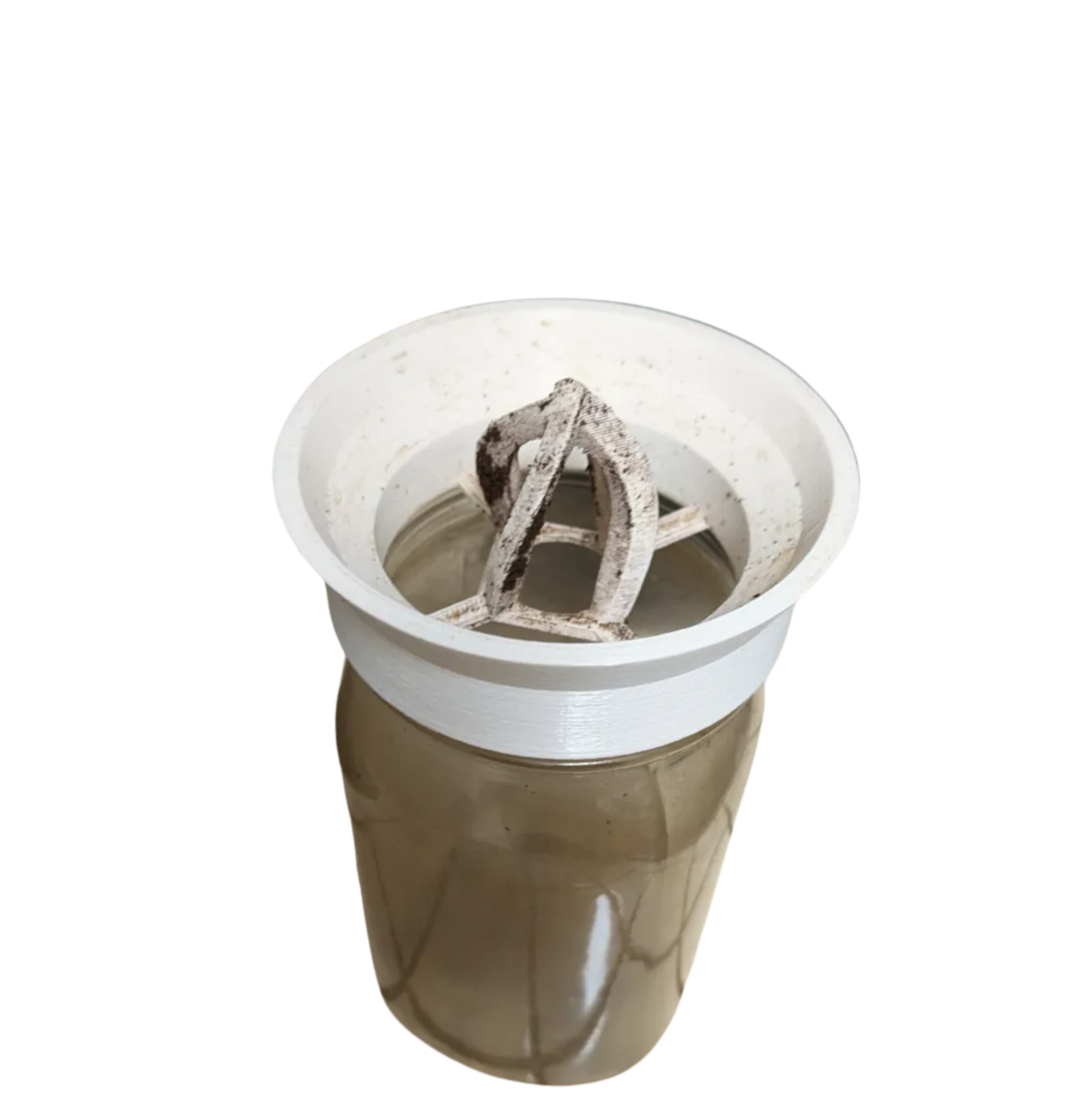 Keurig coffee extractor with built in lid