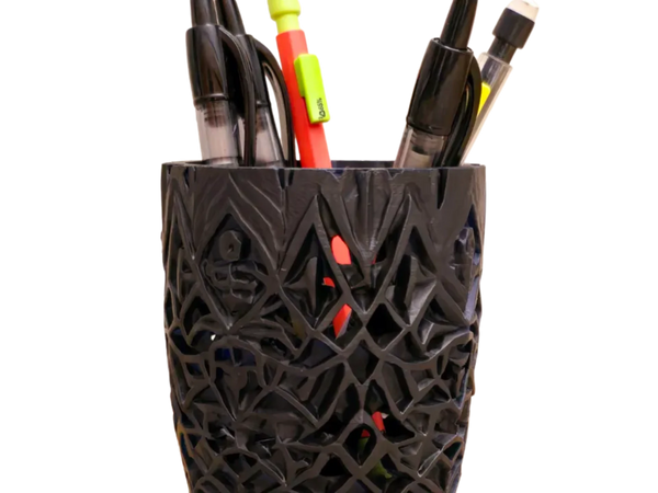 Gothic Style Pen Holder