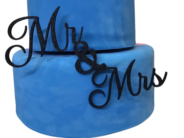 Mr & Mrs Floating cake topper