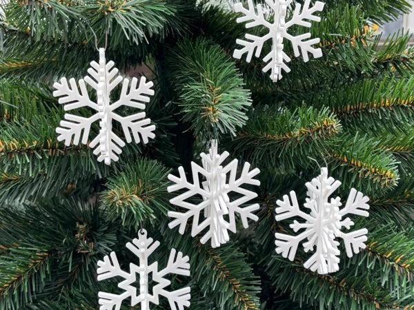 Christmas Tree Snowflakes 3D