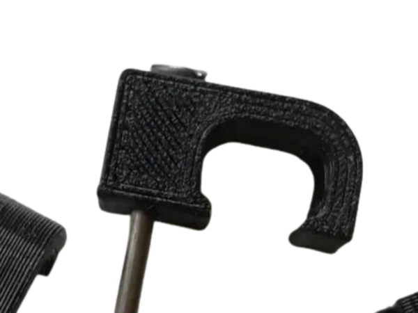 Cable wall clip