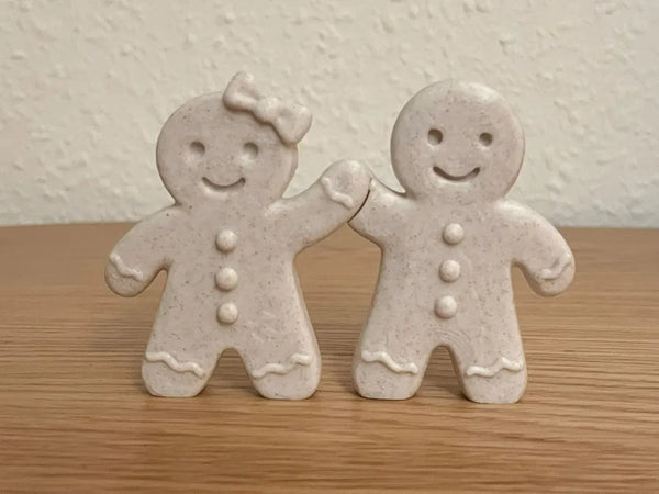 Magnetic Gingerbread Couple