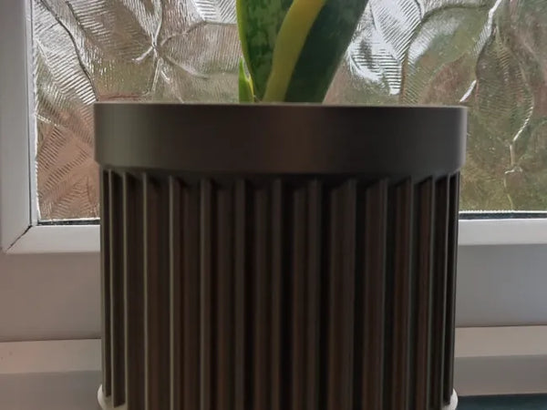 Flower vase